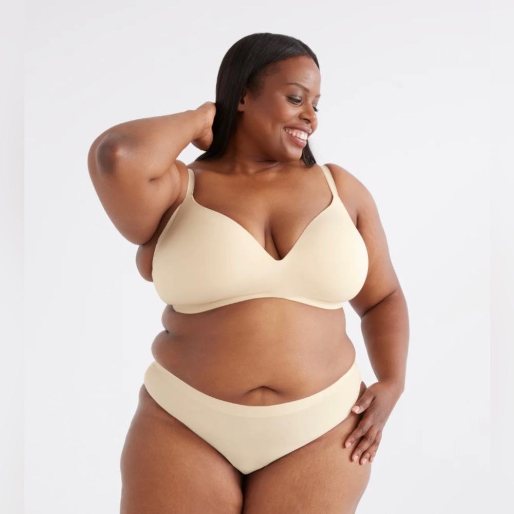Knix WingWoman Contour Bra in Dune